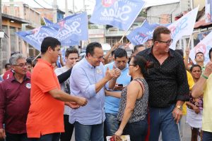 silas-camara-prb-caminhada-bairro-ouro-verde-apresenta-propostas-ascom-01-09-2016-02