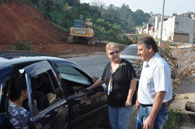 silso-das-neves-prb-fiscalizacao-obras-varzea-paulista-foto-ascom-29-07-15-02