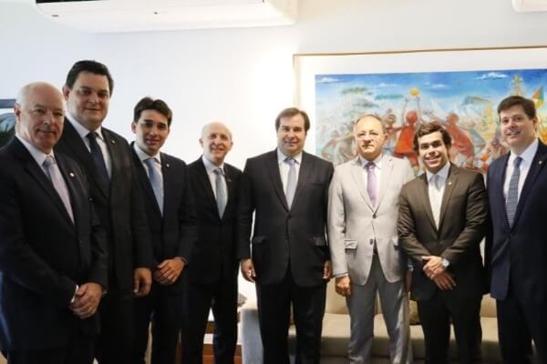 Silvio Costa Filho quer instalar comissão para discutir Pacto Federativo