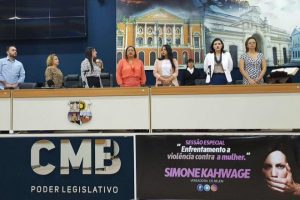 simone-kahwage-vereadora-prb-belem-promove-debate-sobre-enfrentamento-violencia-contra-a-mulher-foto-ascom-24-03-2017-02