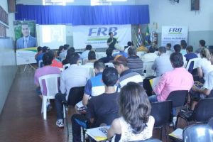 Subseção da FRB em São Paulo realiza Curso de Política em Tatuí
