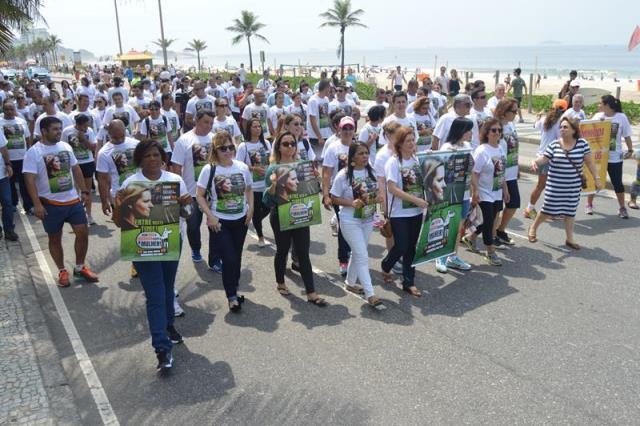 Tânia Bastos participa de Caminhada pelo fim da violência contra as mulheres no RJ