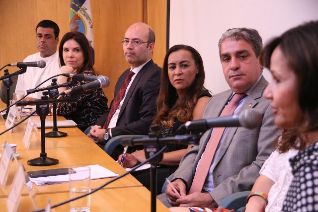 tia-ju-prb-debate-alienacao-parental-e-guarda-compartilhada-na-alerj-foto-ascom-24-09-15-01