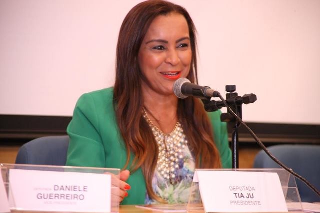 tia-ju-prb-defende-criacao-do-batalhao-de-policia-metroviario-no-rj-foto-edir-lima-15-09-15