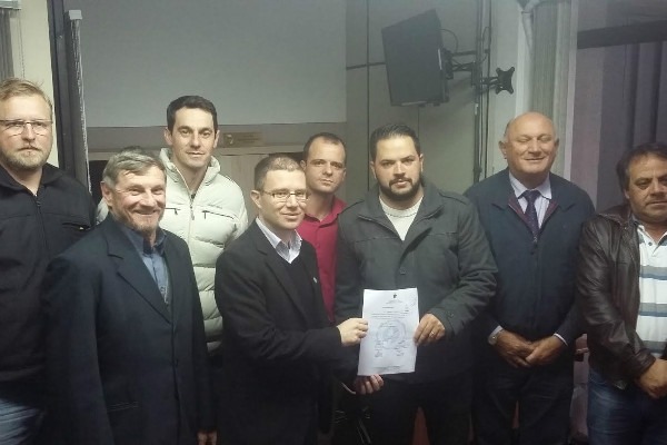 Tiago Ilha assina pedido para que comissão analise fala de vereadora sobre nordestinos