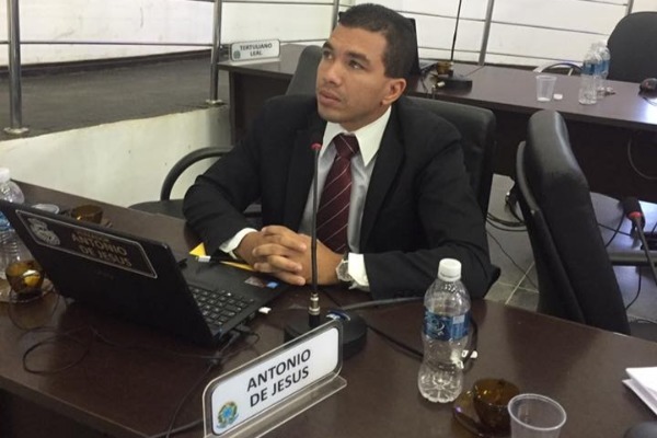 Toinho do Judô pede providencias para o transporte escolar de Irecê (BA)