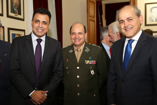 valdemir-soares-prb-homanagem-curitiba-general-foto-ascom-16-12-2015