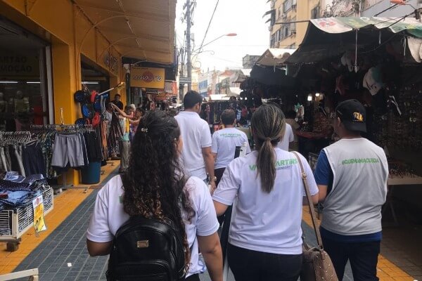 Projeto Quem Ama Cuida leva conscientização a bairro comercial de Belém