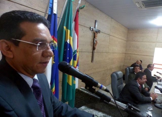 vereador-carlos-santos-prb-reforca-solicitacao-de-seguranca-para-caruaru-foto-ascom-03-09-15