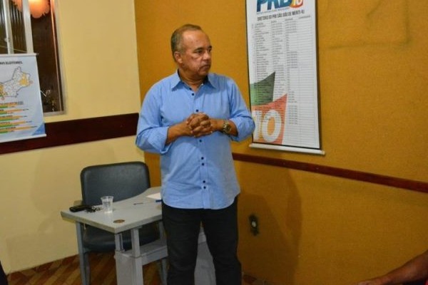 Vereador Dejá realiza reunião com executiva municipal