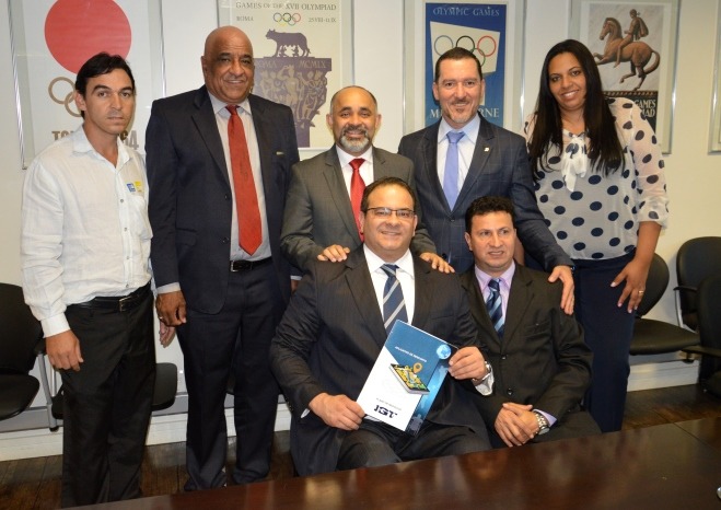 vinicius-carvalho-prb-george-hilton-prb-apoio-a-projeto-que-beneficia-atletas-deficientes-em-cotia-foto-ascom-28-08-15