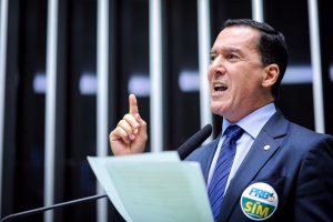 PRB reconhece impeachment como primeiro passo para equacionar crise no Brasil