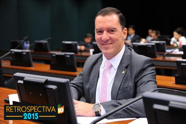 "Decidi abraçar não apenas uma bandeira, mas várias", resume Carvalho 