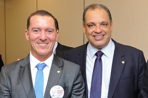 Vinicius Carvalho e Roberto Alves integram CPI que vai investigar desvio de recursos da UNE