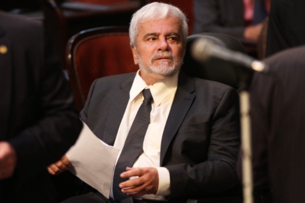 Wagner Montes vota contra empréstimo do Governo do Rio de Janeiro