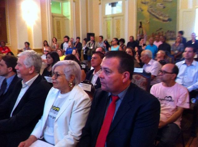 Waldir Canal garante atendimento para idosos abandonados em Porto Alegre