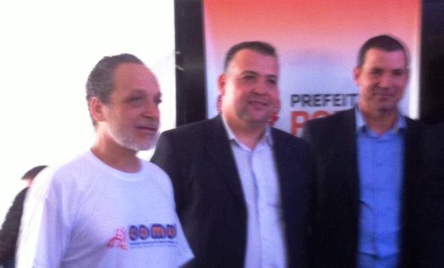 Waldir Canal participa de feirão de oportunidades para idosos em Porto Alegre