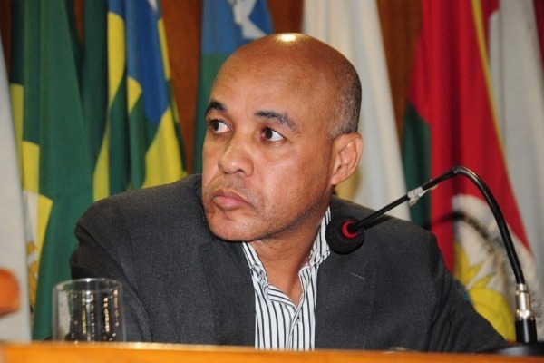 Lei de autoria do vereador Washington é regulamentada em Volta Redonda (RJ)