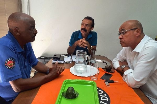 Washington Uchôa quer fim da dupla função dos motoristas de ônibus em Volta Redonda