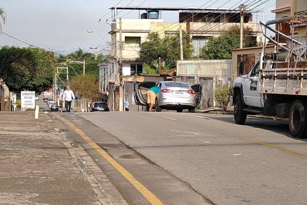 Alteração de via em Volta Redonda facilitará mobilidade de pedestres e motoristas