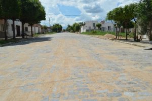 Prefeitura inaugurou pavimentação em calçamento da Rua Aristóteles Nogueira