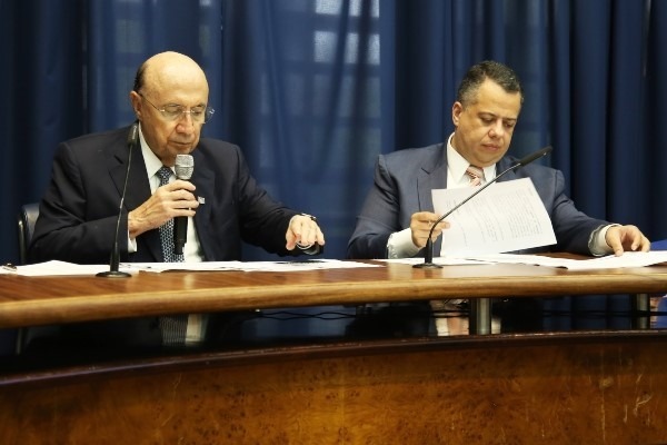 Wellington Moura recebe secretário de Fazenda de SP para prestação de contas