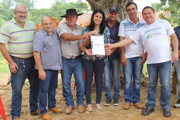 Wilson Tim participa da entrega de edital para implantação de entreposto em Cacoal (RO)