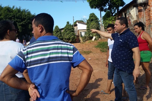 Vereador Wilson Tim acompanha obras no bairro Josino Brito em Cacoal