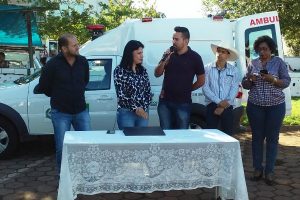 wilson-tim-vereador-prb-cacoal-ro-participa-de-entrega-ambulancia-foto-ascom-26-04-2017-03