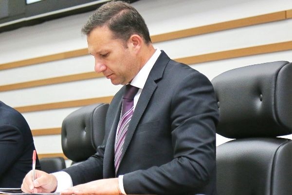 Wilson Zuffa comemora início das obras de UBS em bairro de Barueri