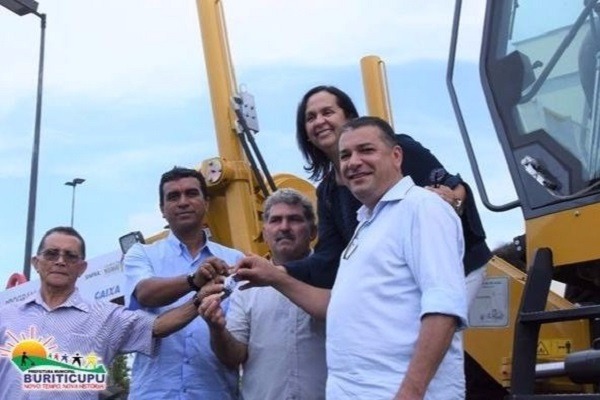 Prefeito Zé Gomes consegue reforço para recuperação de estradas rurais