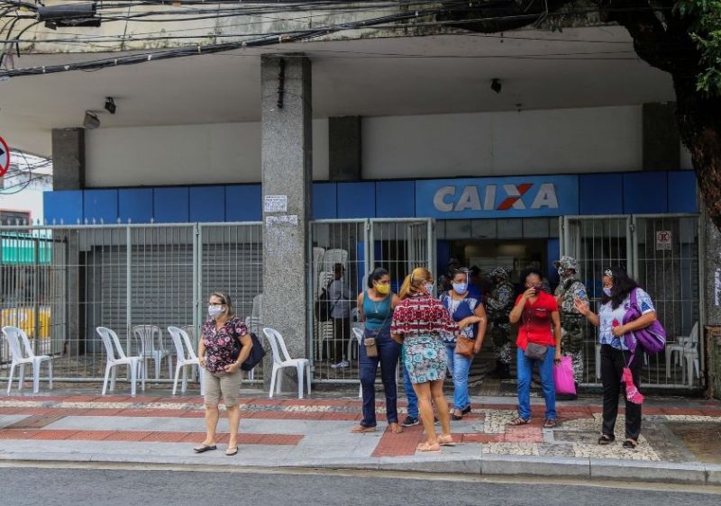 Silvio Costa Filho defende manter valor do auxílio emergencial em R$ 600