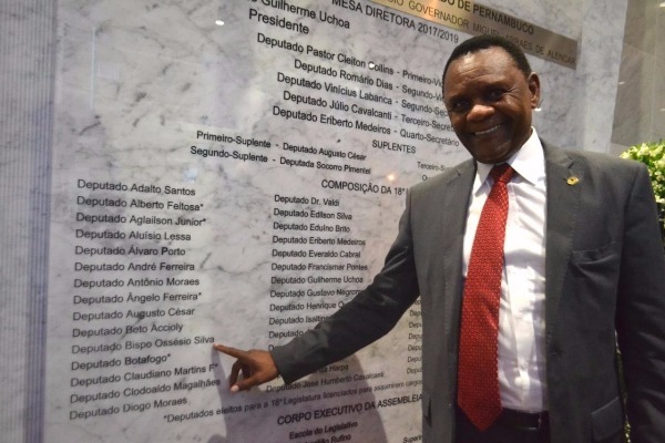 Ossesio participa de inauguração da nova sede da Assembleia Legislativa de Pernambuco