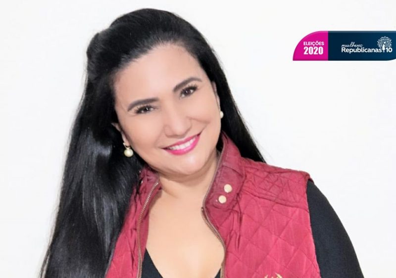 Lugar de mulher é trabalhando por renovação