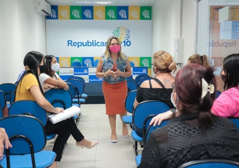 Mirtes Salles realiza curso de capacitação às pré-candidatas do Amazonas