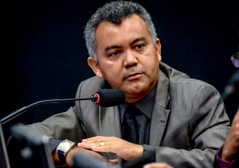 Cleber Verde por Douglas Gomes