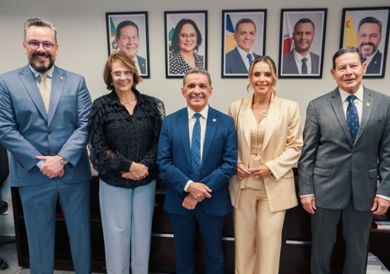 Bancada do Republicanos no Senado: Alan Rick (AC) – Novo líder, Damares Alves (DF), Cleitinho (MG), Hamilton Mourão (RS), além de Roberta Acioly (RR)